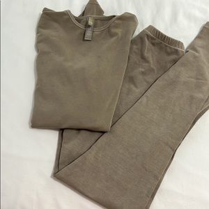 Skims vintage long sleeve set